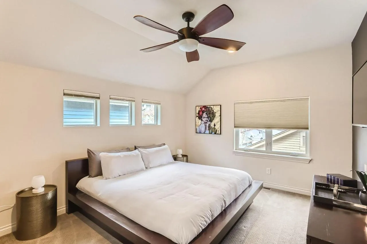 덴버 2226 N Washington St 빌라